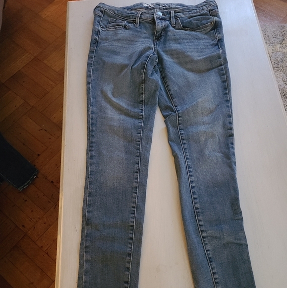 Low rise skinny jeans hp🔥🔥🔥 - Picture 2 of 4